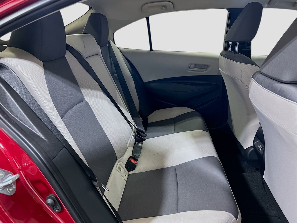 2026 Toyota Corolla LE - Photo 22