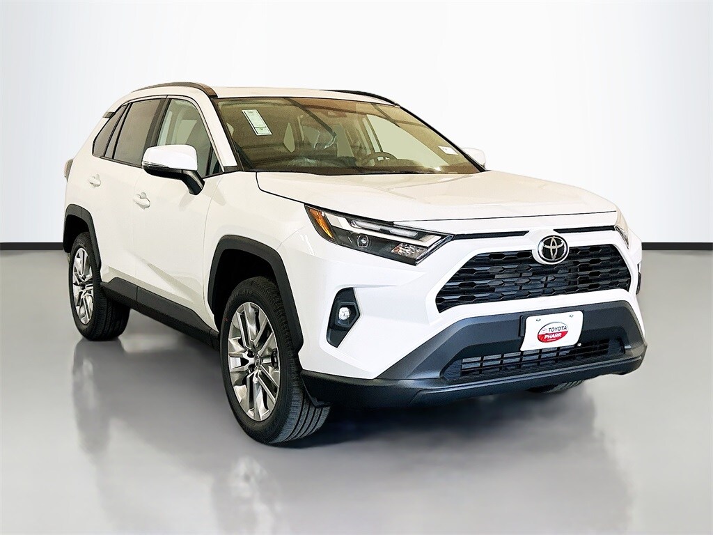 2025 Toyota RAV4 XLE Premium photo 2