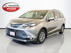 2026 Toyota Sienna XLE Van Passenger Van