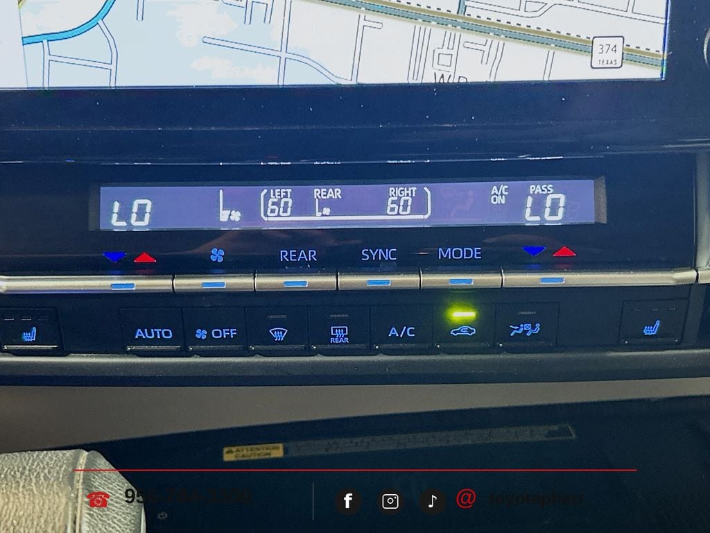 2023 Toyota Sienna XLE - Photo 15