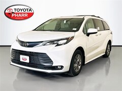 2026 Toyota Sienna XLE Van Passenger Van