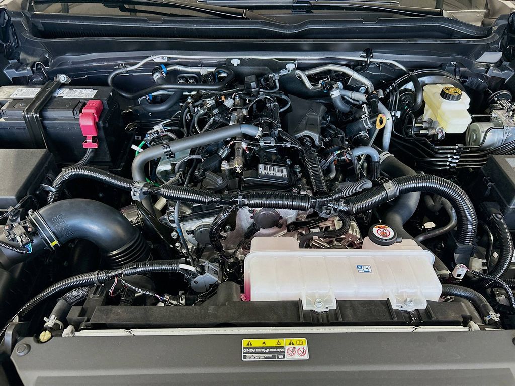 2025 Toyota Tacoma TRD Off Road - Photo 8