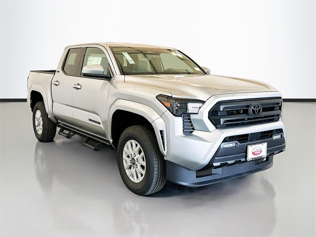 2025 Toyota Tacoma SR5 photo 3