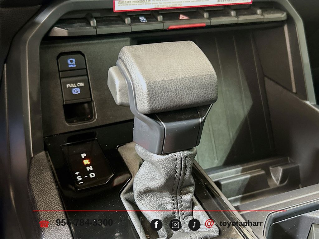 2024 Toyota Tundra SR5 - Photo 15