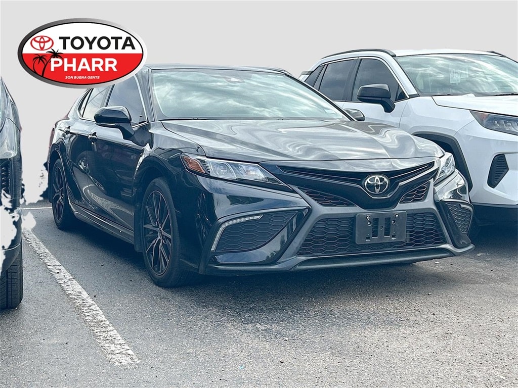 Used 2023 Toyota Camry SE Sedan