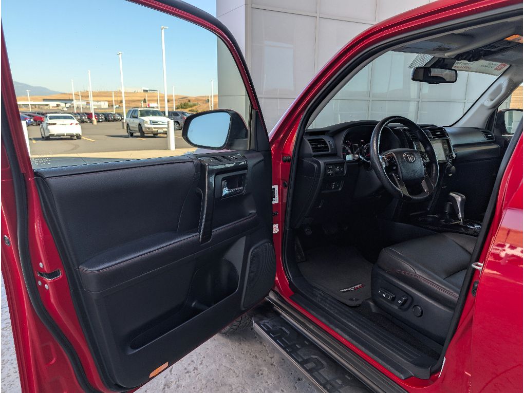 2024 Toyota 4Runner TRD Premium photo 12