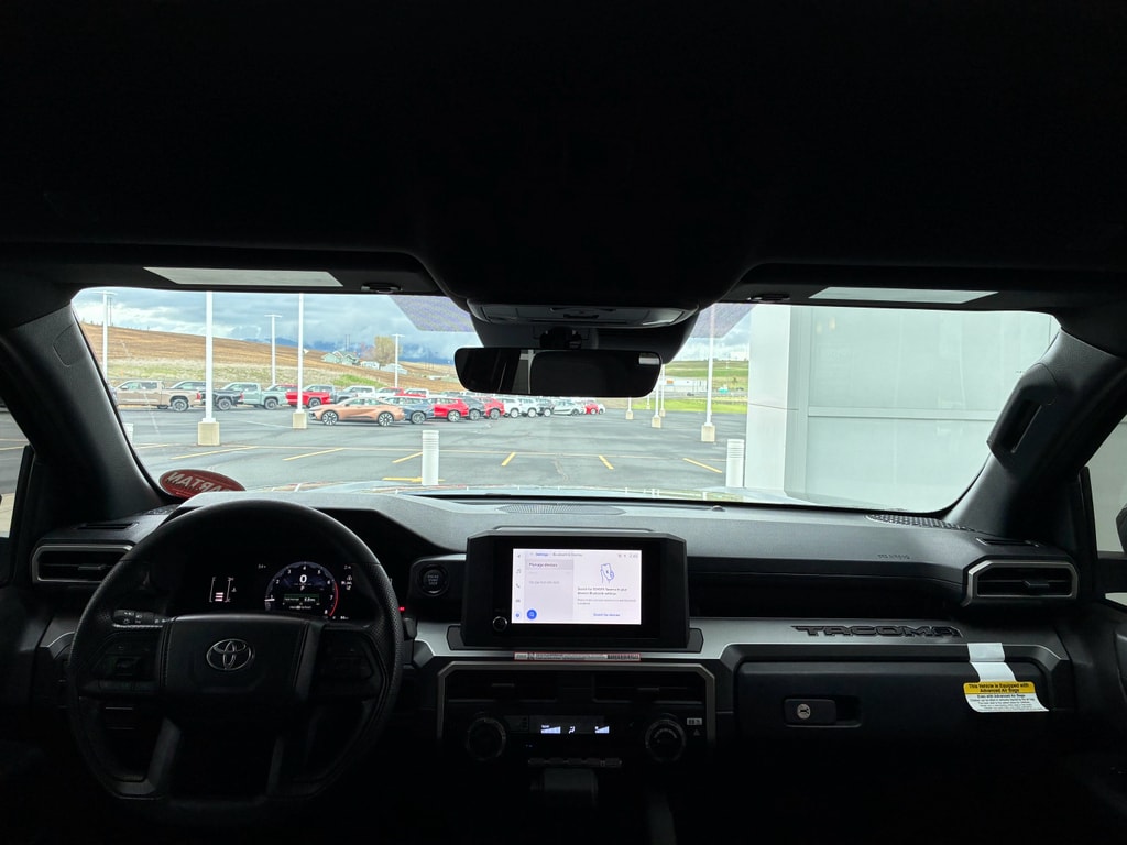2026 Toyota Tacoma SR5 - Photo 18