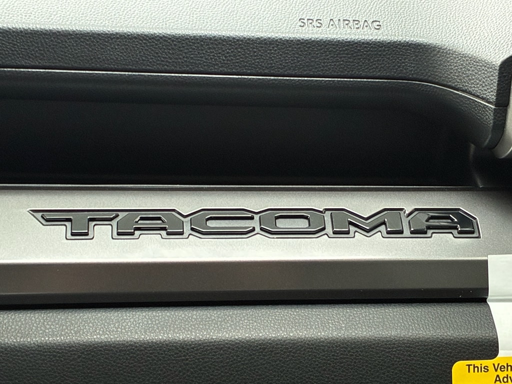 2026 Toyota Tacoma SR5 - Photo 23