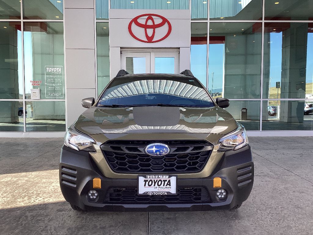 2022 Subaru Outback Wilderness photo 2