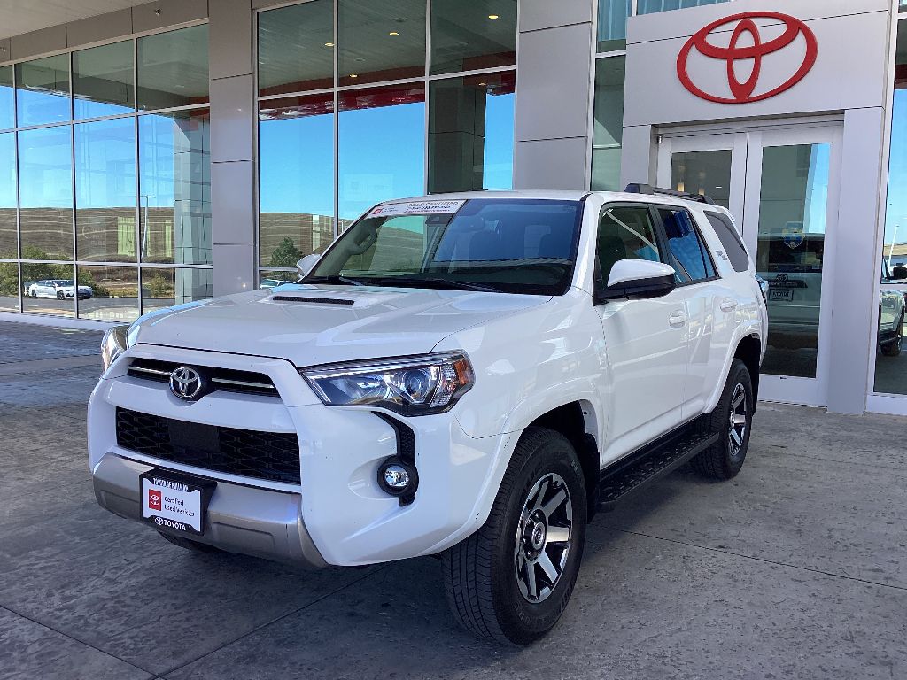 2024 Toyota 4Runner TRD photo 3