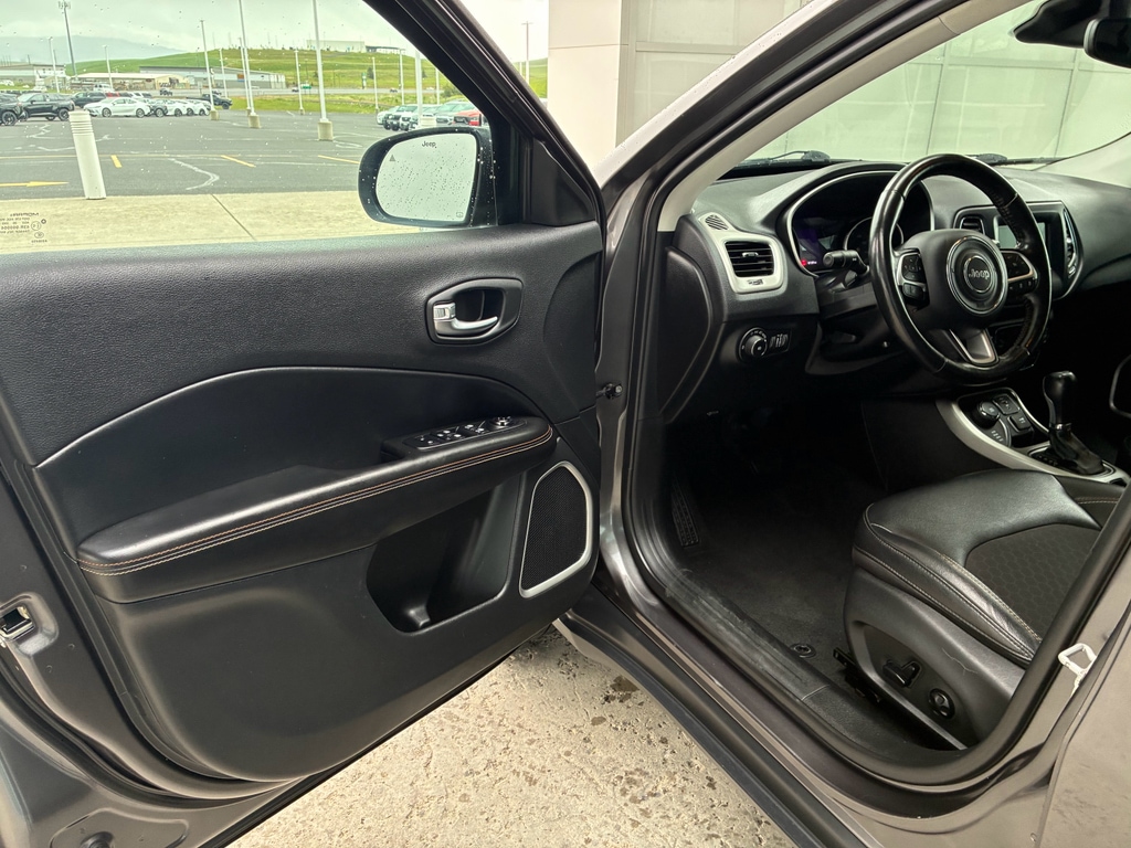 2020 Jeep Compass Sun & Safety - Photo 15