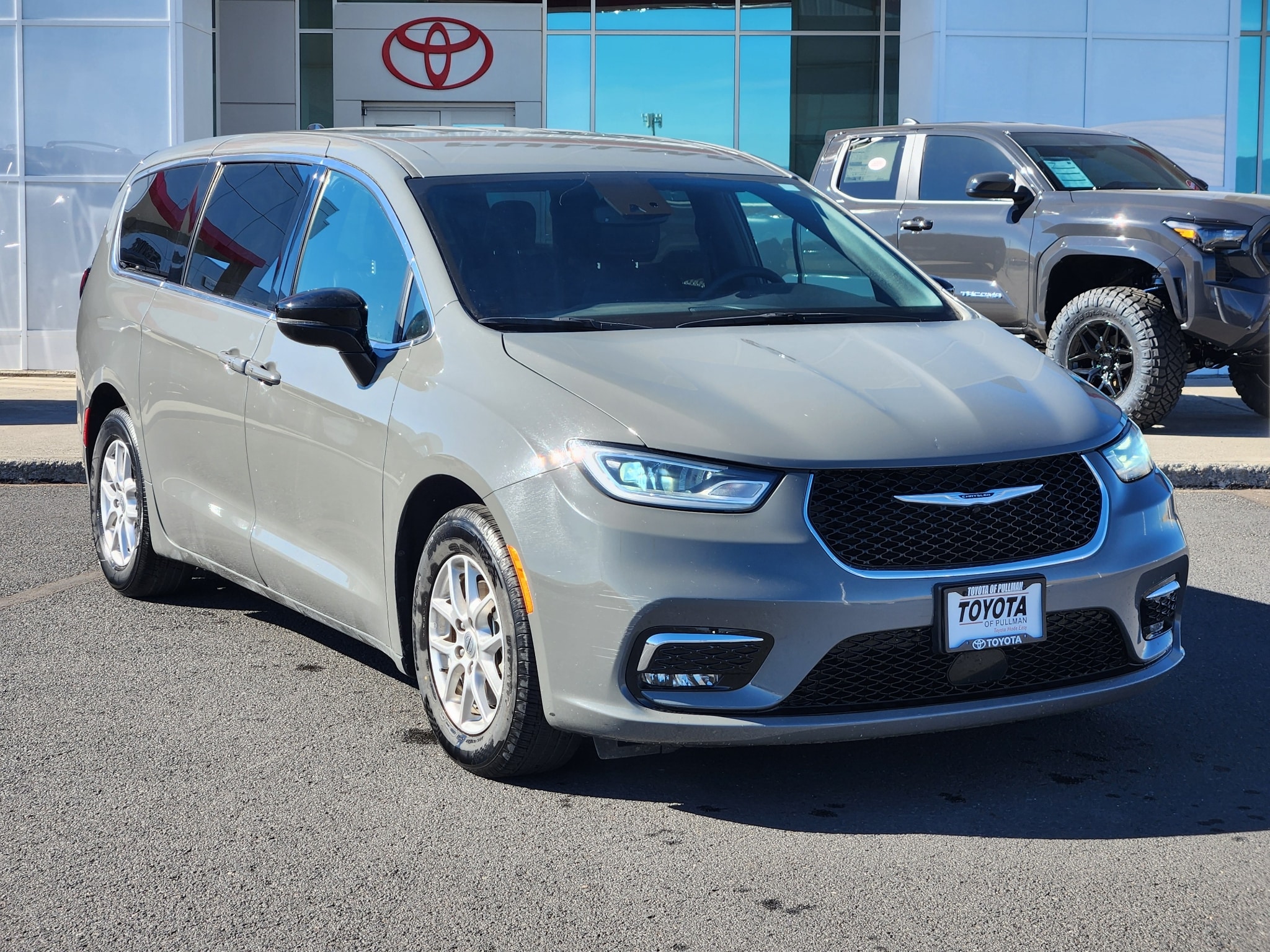 2025 Chrysler Pacifica