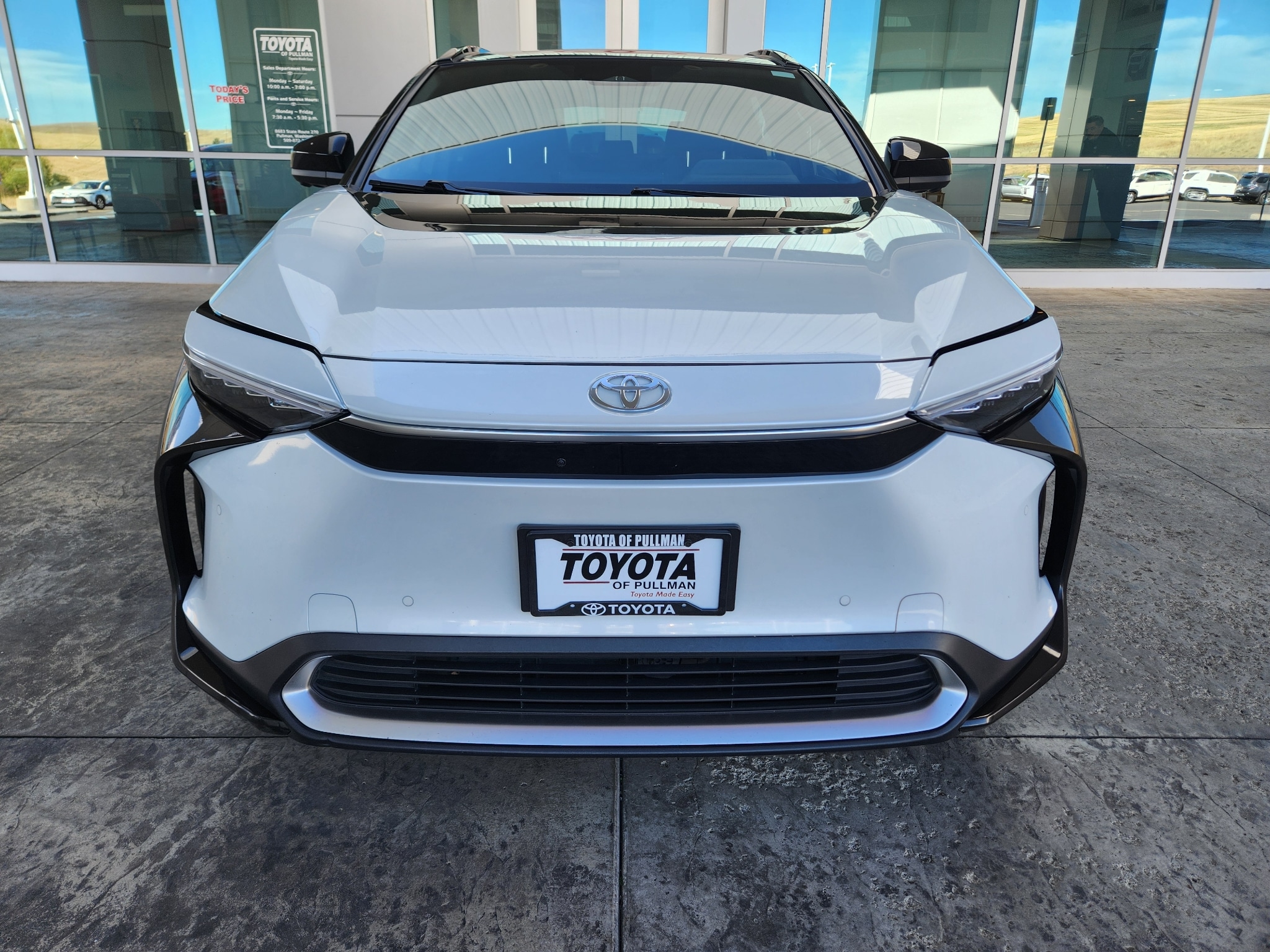 Used 2024 Toyota bZ4X Limited with VIN JTMABACA5RA075860 for sale in Pullman, WA