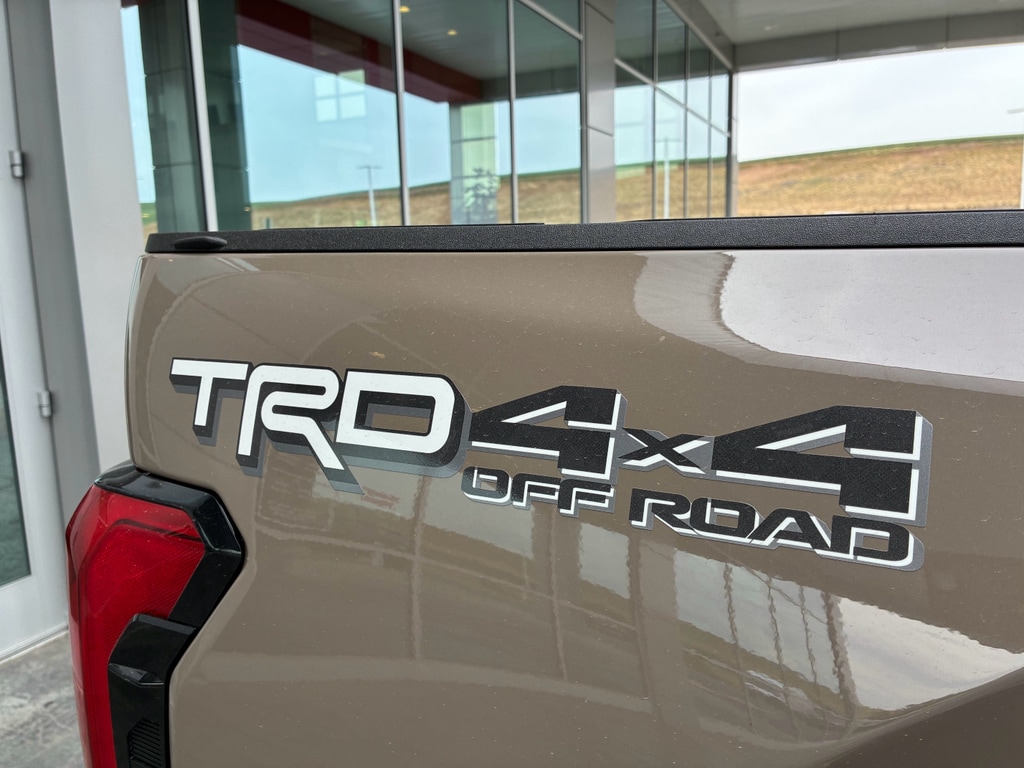 2026 Toyota Tundra SR5 - Photo 14