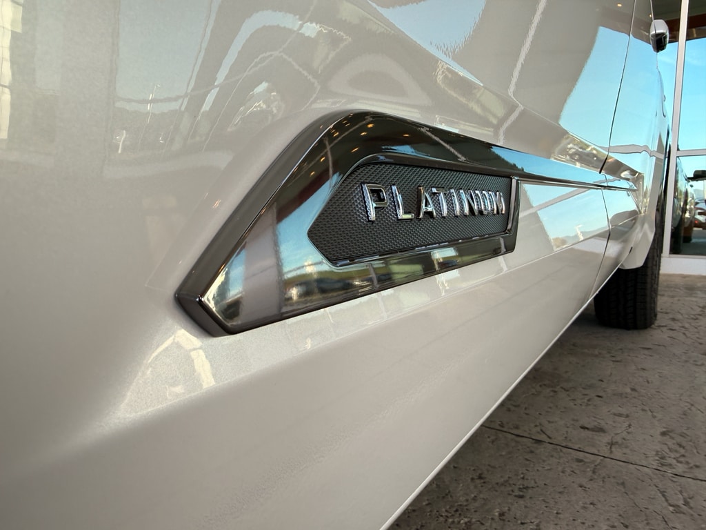 2026 Toyota Tundra Platinum - Photo 7