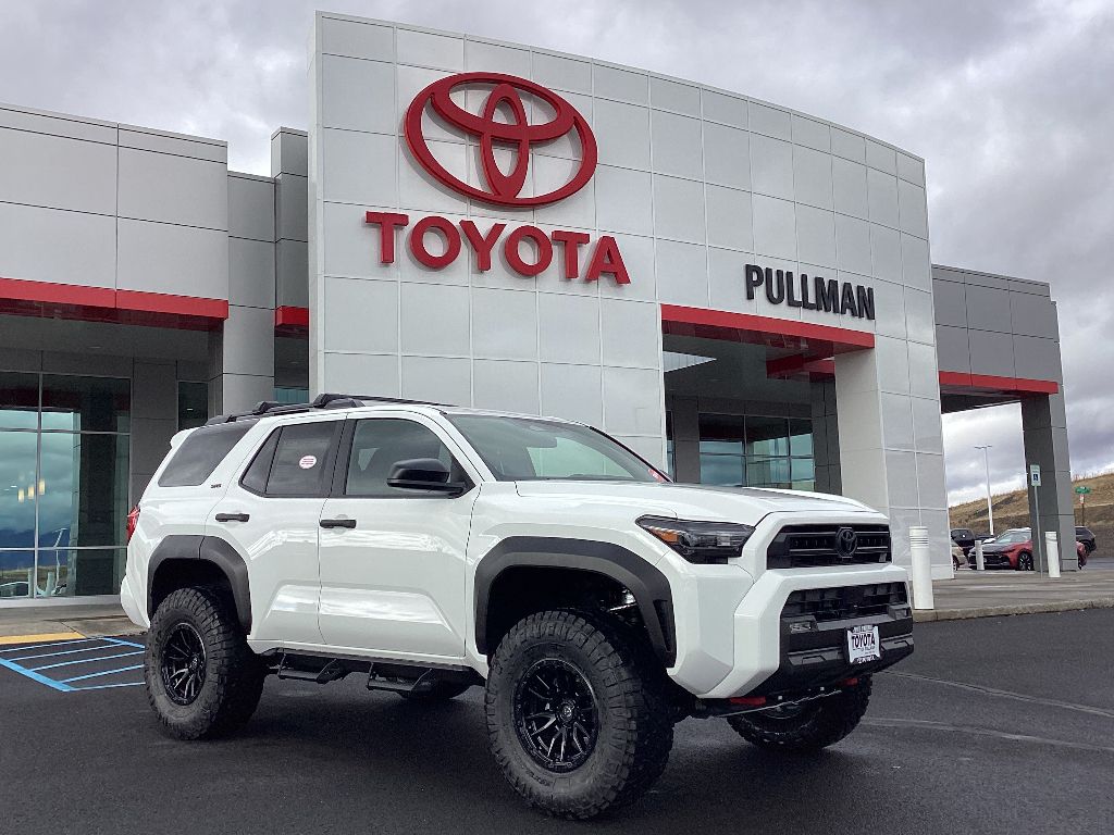 2025 Toyota 4Runner SR5's photo