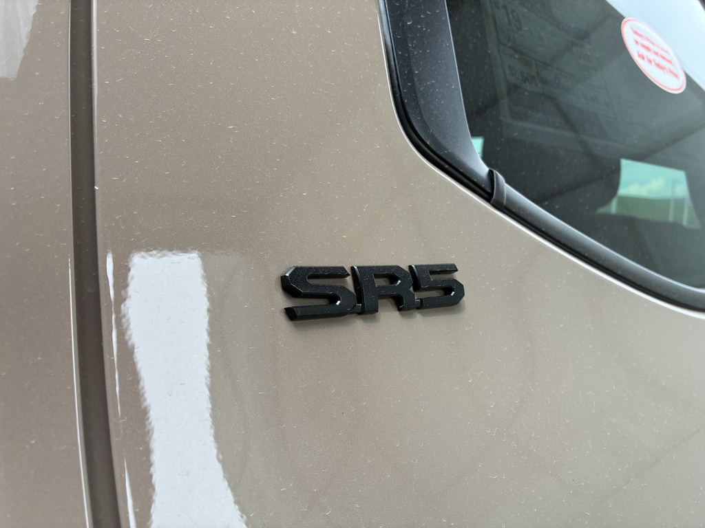 2026 Toyota Tundra SR5 - Photo 13