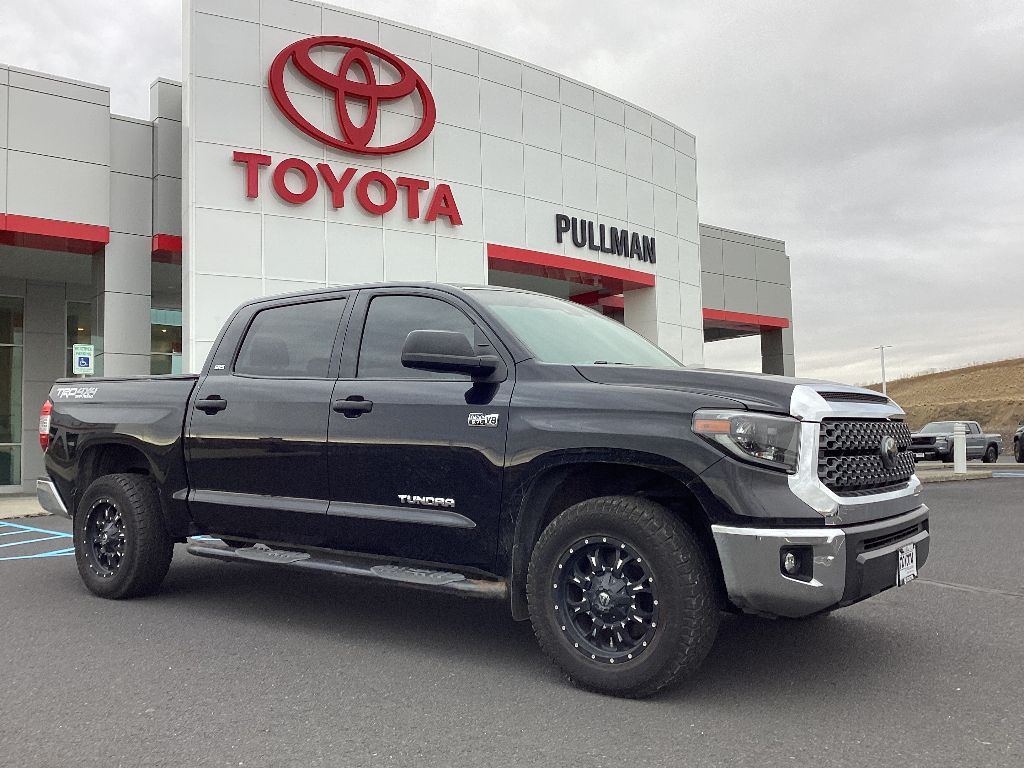 2020 Toyota Tundra SR5's photo