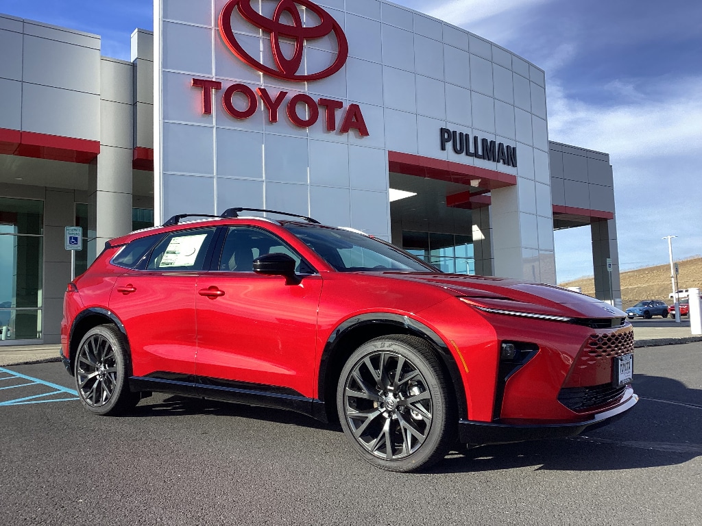 2025 Toyota Crown Signia Limited's photo