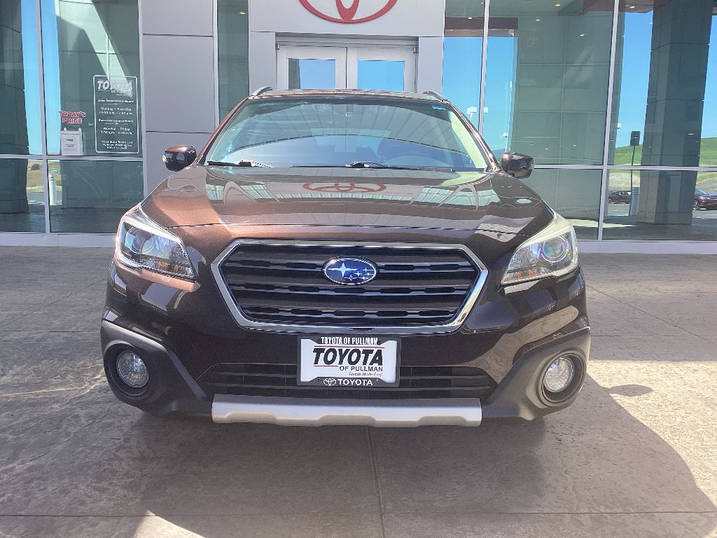 2017 Subaru Outback Touring photo 3