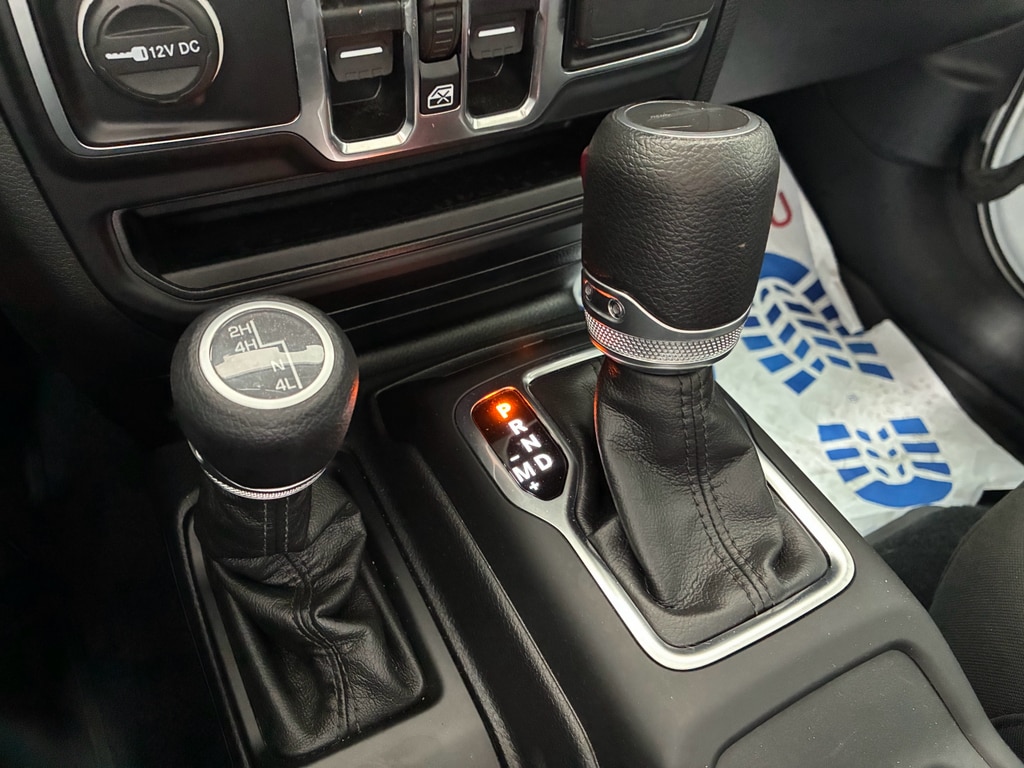 2023 Jeep Gladiator WILLYS - Photo 16