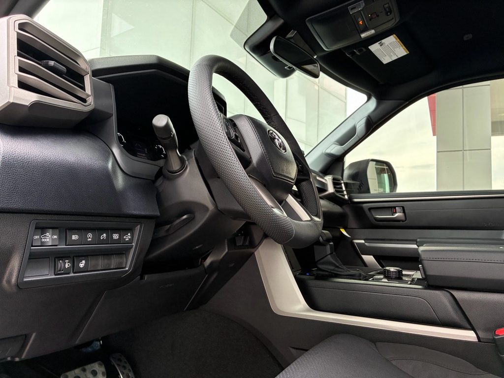 2026 Toyota Tundra SR5 - Photo 18