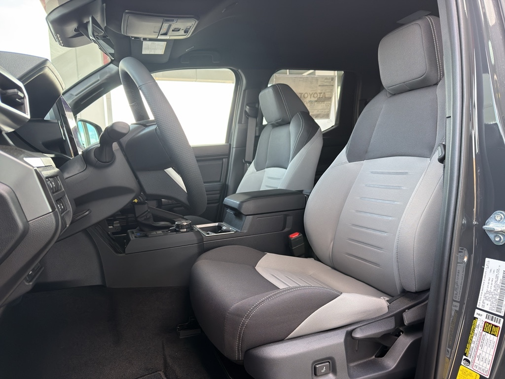 2025 Toyota Tacoma TRD Off Road - Photo 14