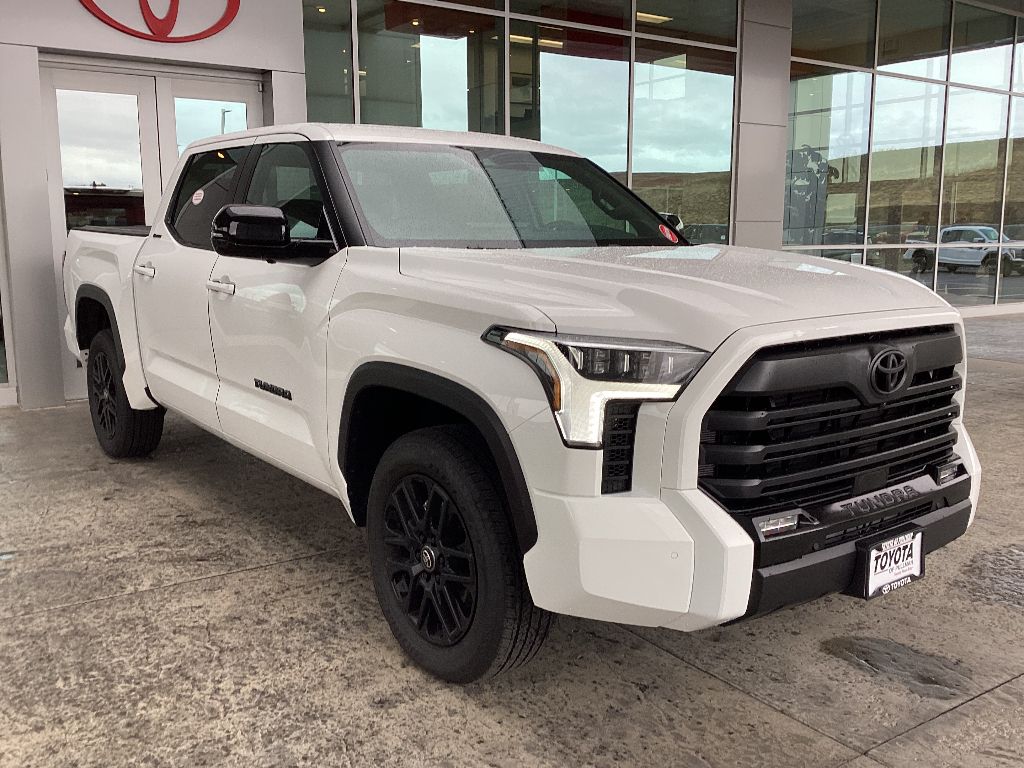 2026 Toyota Tundra Limited photo 2