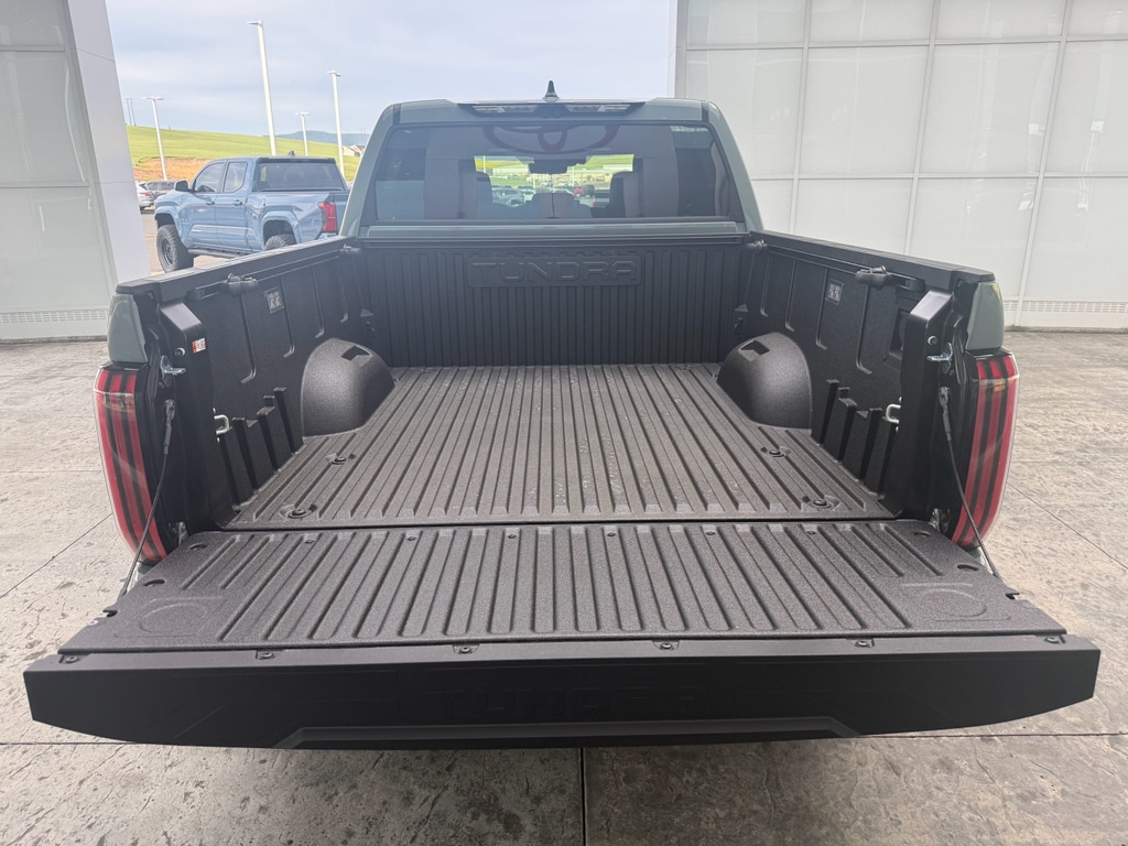 2026 Toyota Tundra Platinum - Photo 8