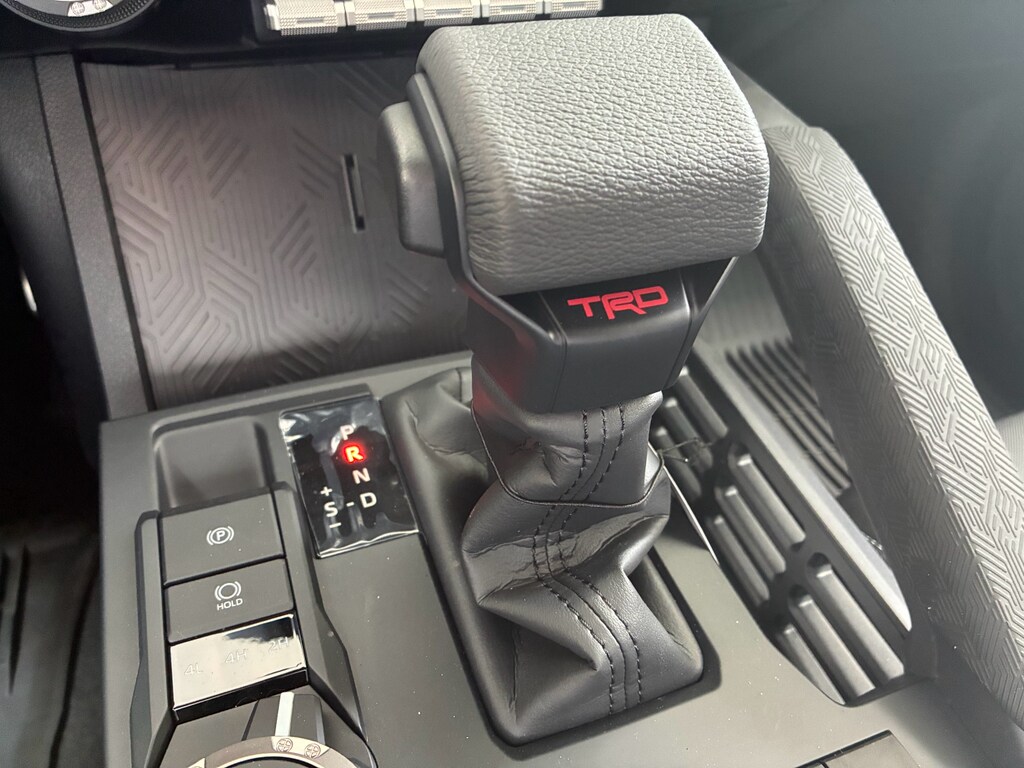 2026 Toyota Tacoma TRD Sport - Photo 18