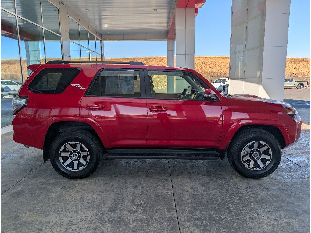 2024 Toyota 4Runner TRD Premium photo 10