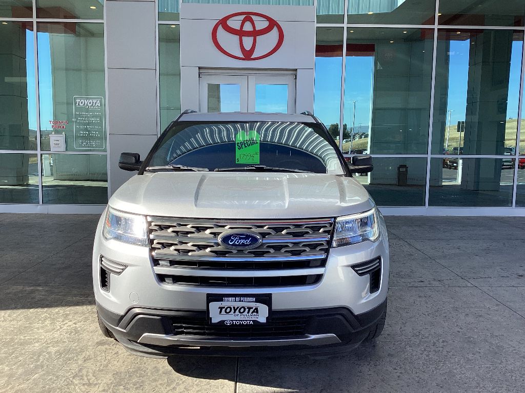 Used 2018 Ford Explorer XLT with VIN 1FM5K8DH5JGA55501 for sale in Pullman, WA