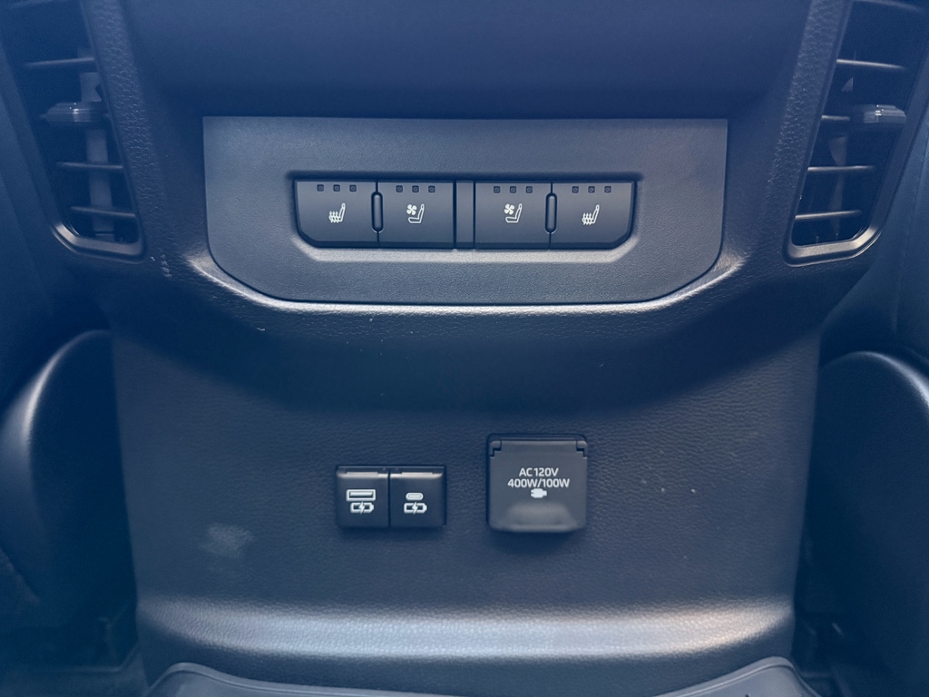 2026 Toyota Tundra Platinum - Photo 25