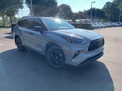 2025 Toyota Highlander Hybrid XLE Nightshade SUV