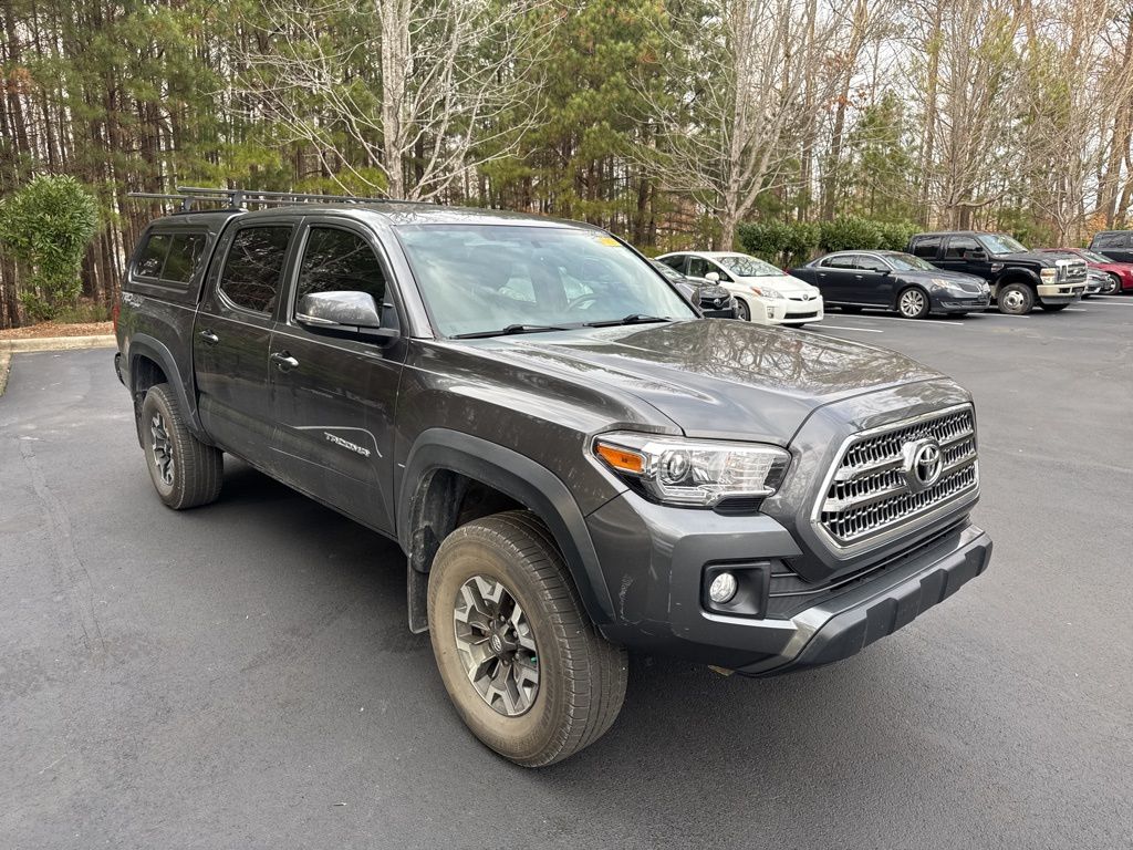 2017 Toyota Tacoma TRD Off Road's photo