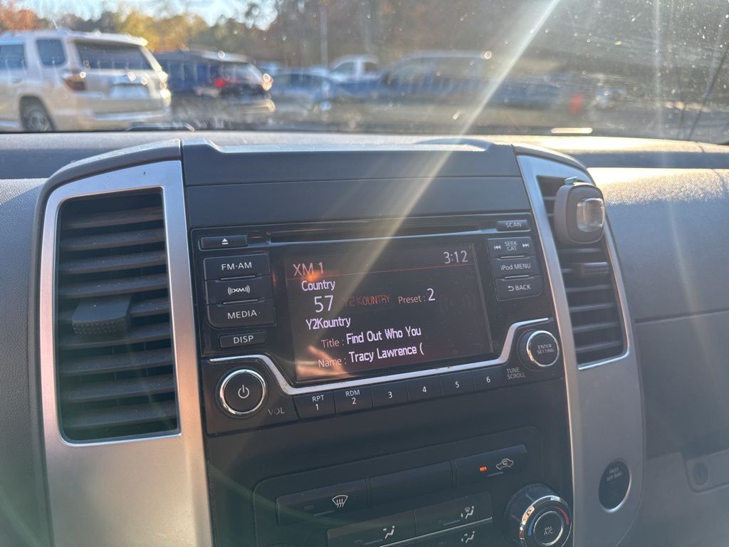 2018 Nissan Frontier SV photo 4