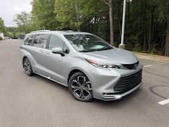 2025 Toyota Sienna Platinum Van Passenger Van