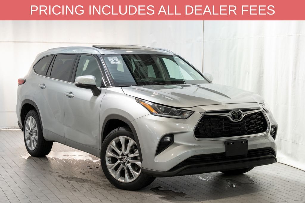 Used 2023 Toyota Highlander Limited SUV
