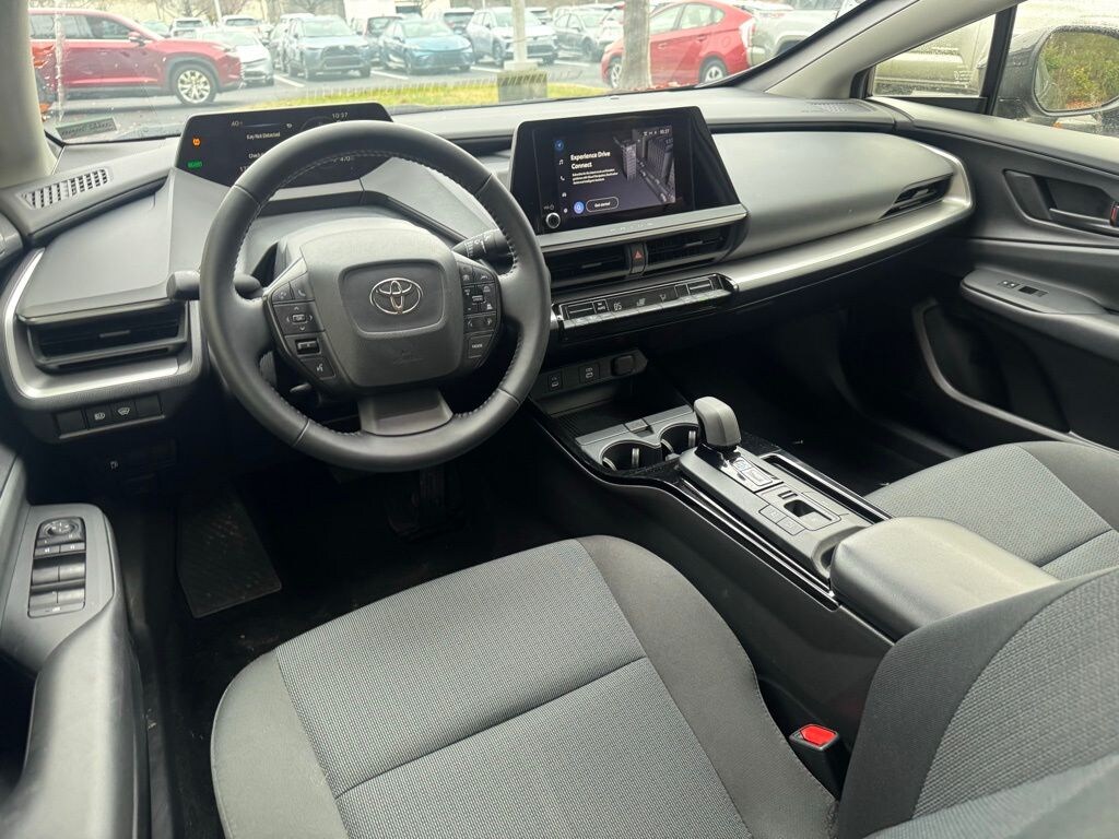 Used 2025 Toyota Prius LE Hatchback