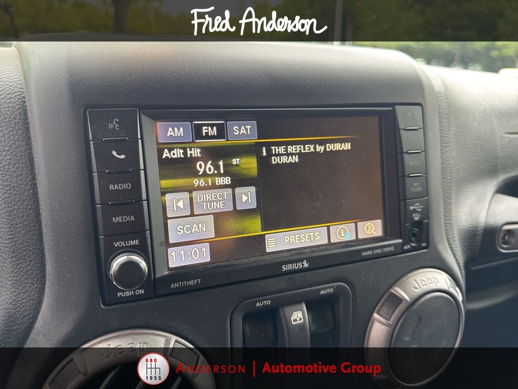 2016 Jeep Wrangler Sport photo 4