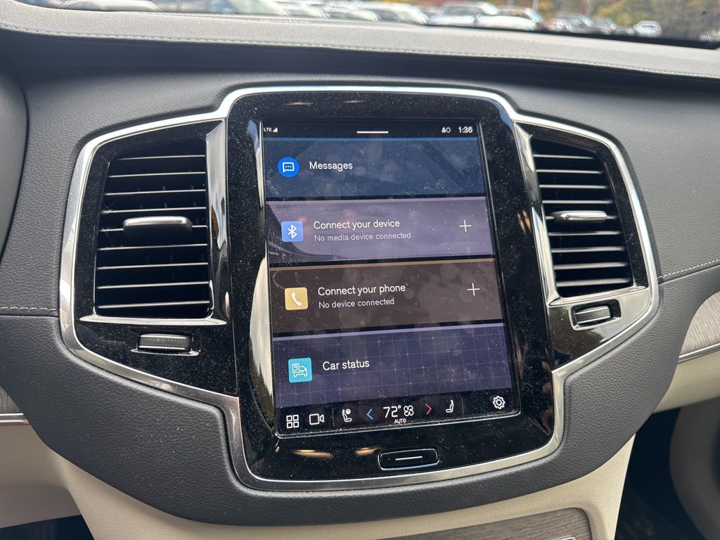 2023 Volvo XC90 Ultimate photo 4