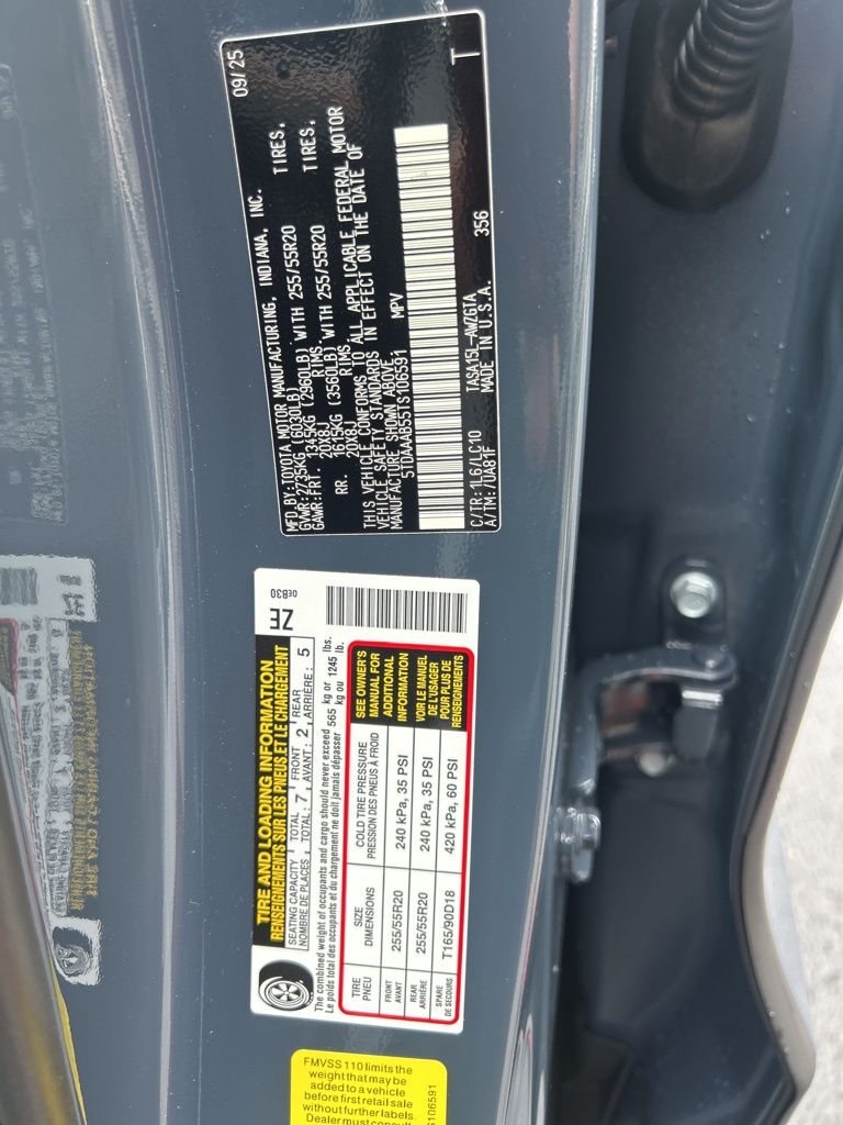 2026 Toyota Grand Highlander Limited photo 4