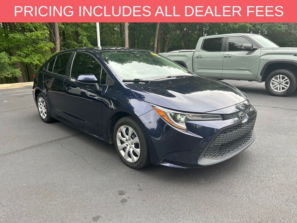 Used 2022 Toyota Corolla LE Sedan