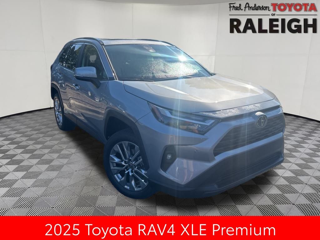 2025 Toyota RAV4 SUV 
