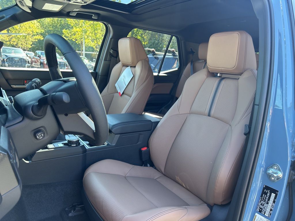 2025 Toyota 4Runner Limited photo 3