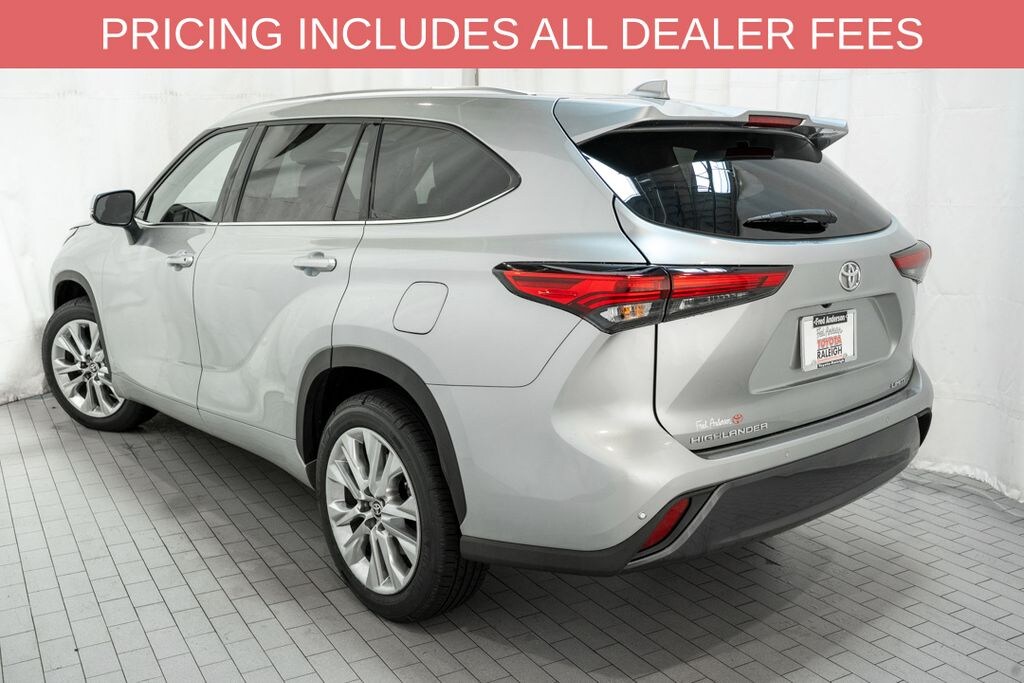 Used 2023 Toyota Highlander Limited SUV