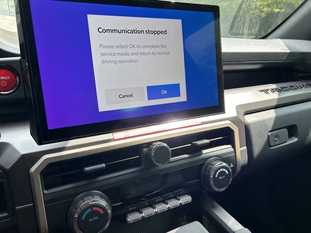 New 2025 Toyota Tacoma i-FORCE MAX TRD Sport i-FORCE MAX Truck Double Cab