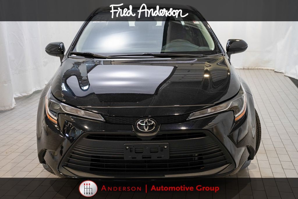 Used 2025 Toyota Corolla LE Sedan