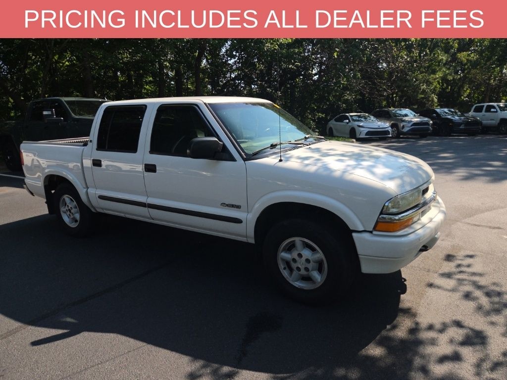 Used 2003 Chevrolet S-10 LS Truck