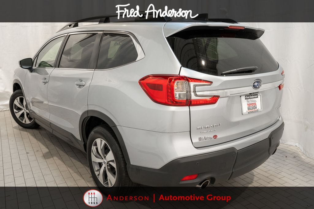 2024 Subaru Ascent Premium photo 4